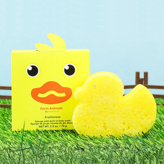Kids' duck-shaped bath buffer