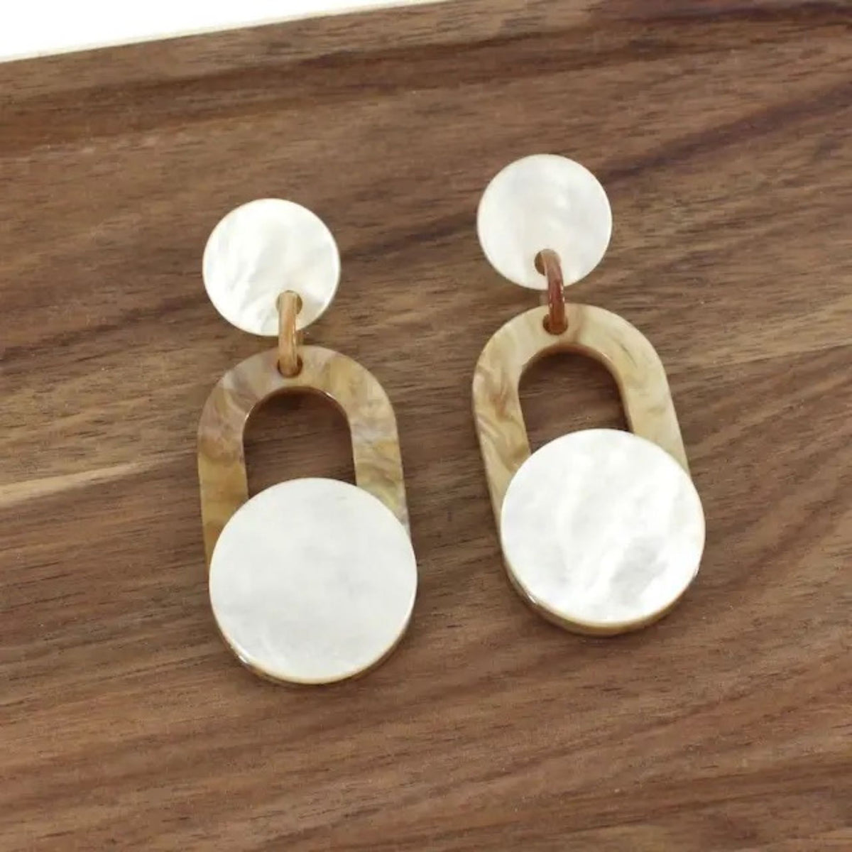 Circles and oval resin drop earrings, cream