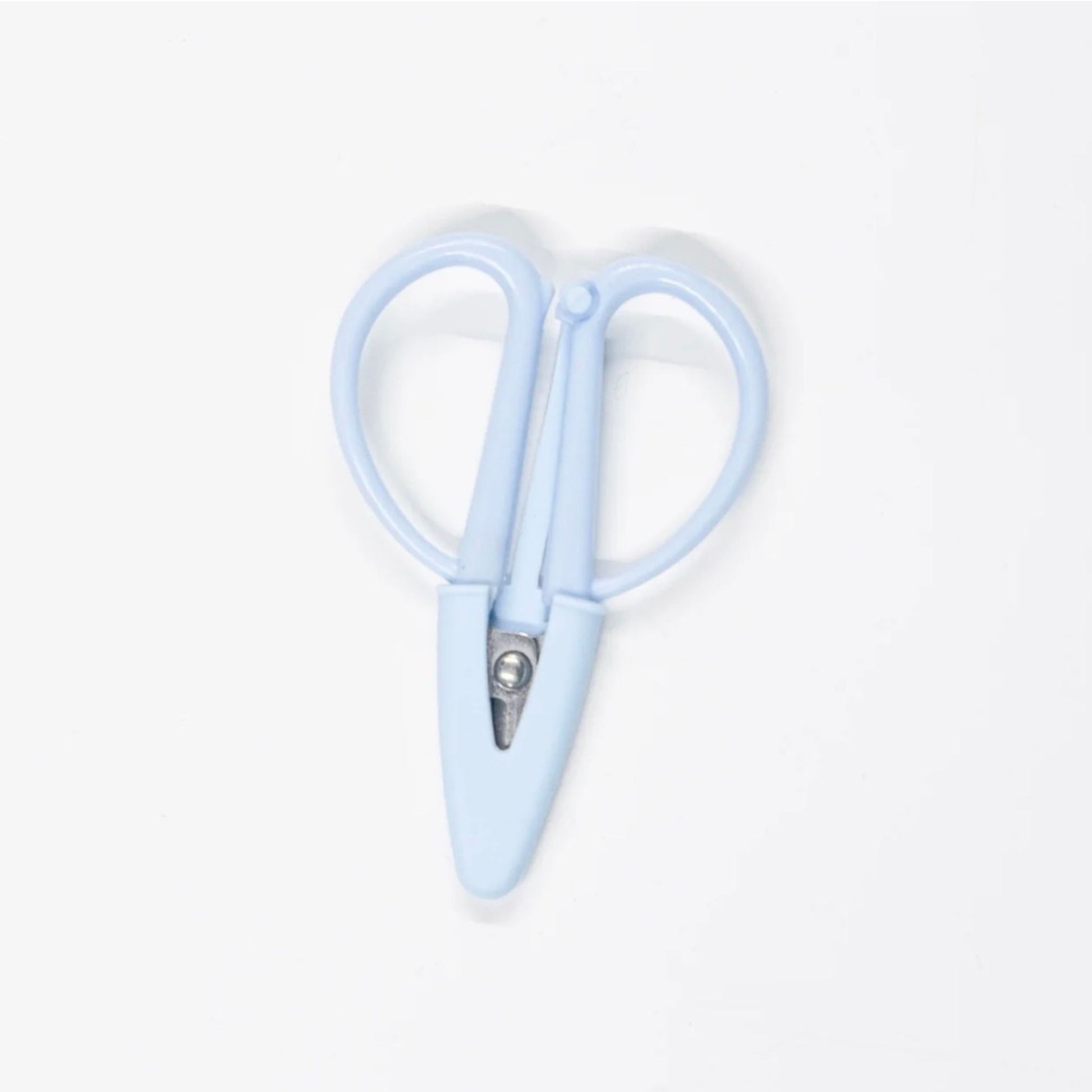 Everlasting Beginner Needlepoint Kit, included scissors.