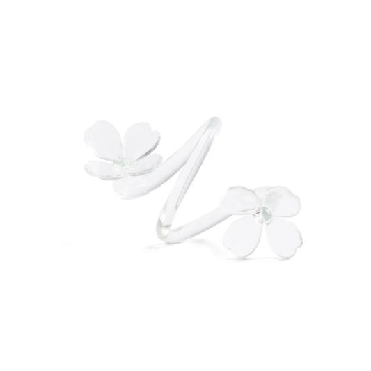 Glass flower napkin ring, close-up