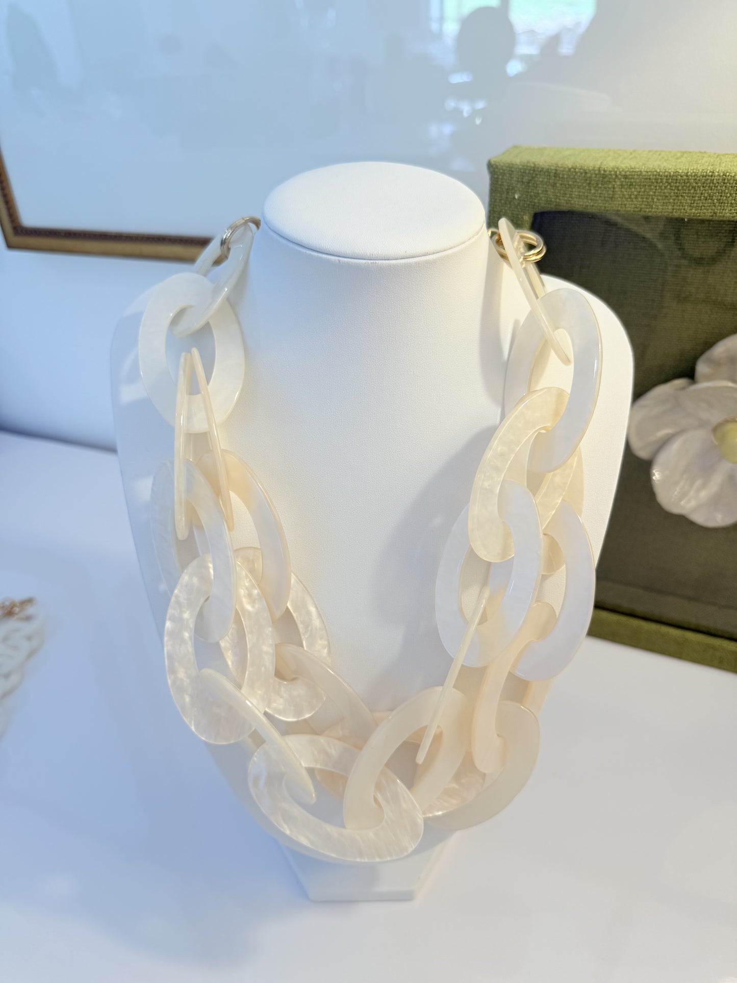 Opaque Resin Oval Necklace