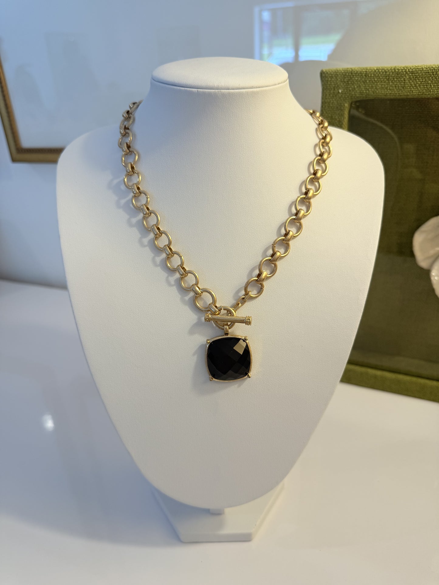 Gold Toggle Necklace - Black