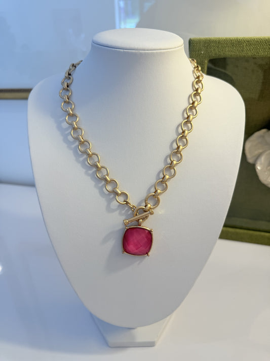 Gold Toggle Necklace - Pink