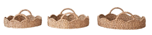 Round Scalloped Rattan Tray