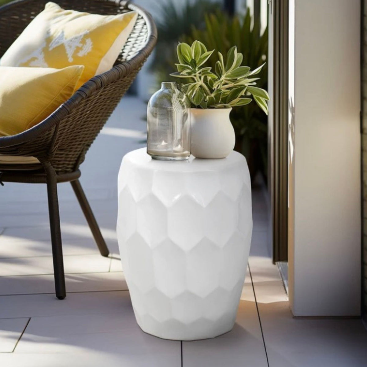 White Garden Ceramic Stool Magnolia & Pine